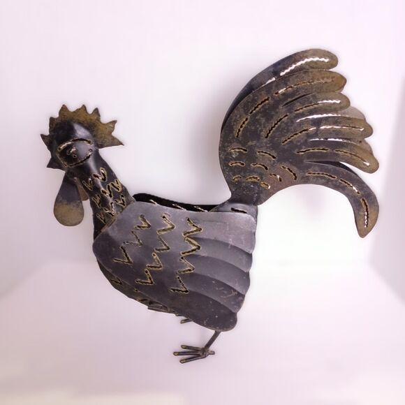 Vintage Rustic Metal Rooster Chicken Handmade Outdoor Tealight Candle Holder - Picture 1 of 15
